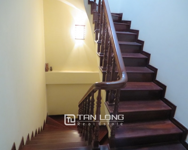 House with sauna for rent in Tran Duy Hung str, Cau Giay dist, Hanoi 5