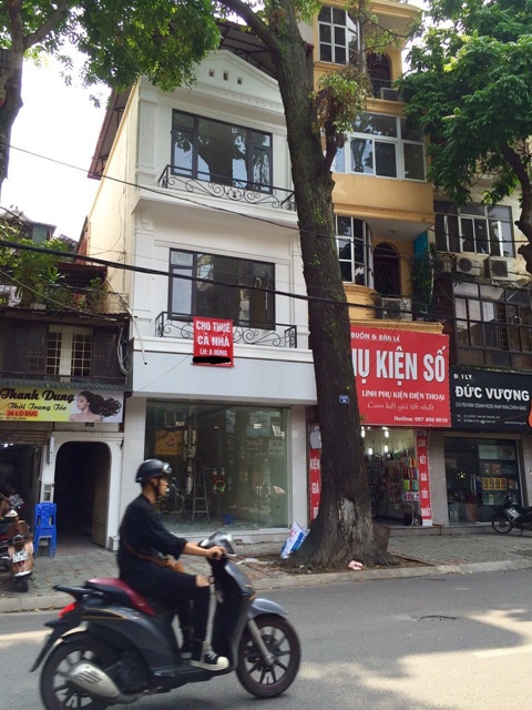 Houses for rent on Lo Duc street, Hai Ba Trung with 80m2/ floor x 3 floors