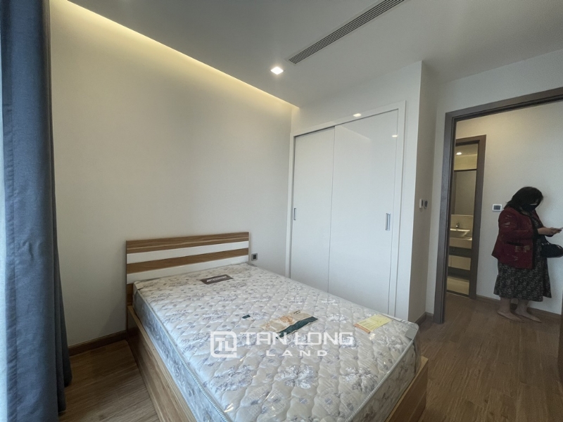 Inspiring apartment for rent in Hanoi center - Vinhomes Metropolis 10
