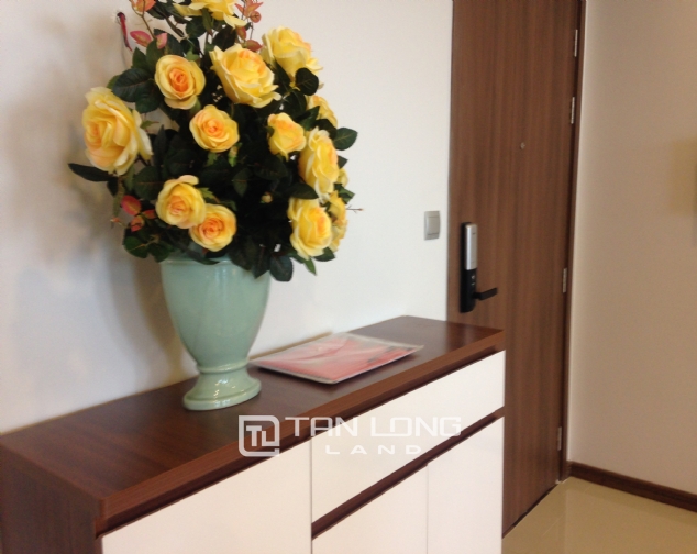 Lake view and elegant 2 bedroom apartment for lease in Diplomatic Corp, near Korean Embassy! 3