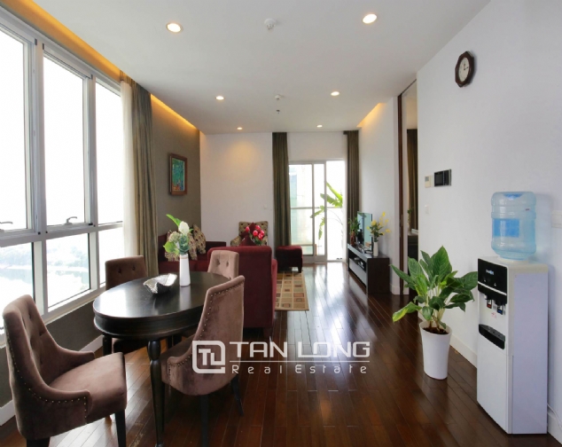 Lakeview 2 bedroom apartment for rent on 19F Lancaster Hanoi 1