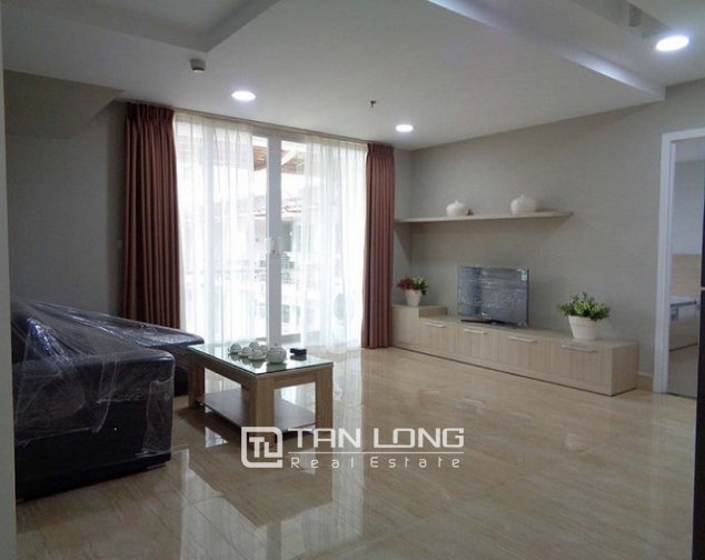 Lakeview luxurious two bedroom apartment in Golden Westlake Hanoi for rent. 4
