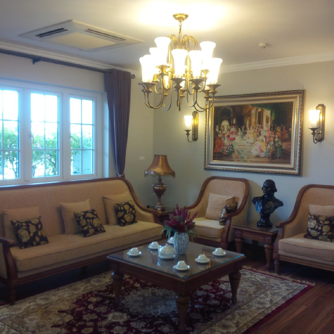 Large 01 bedroom penthouse for rent in Thai Phien, near Vincom Tower