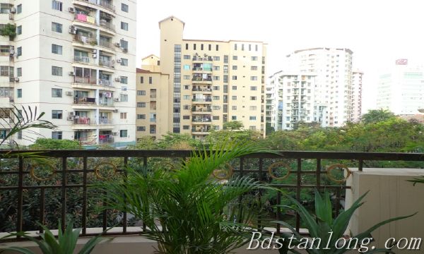 Large and nice apartment for rent in Thang Long International Village