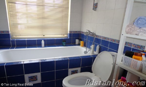 Large and nice apartment for rent in Thang Long International Village 6