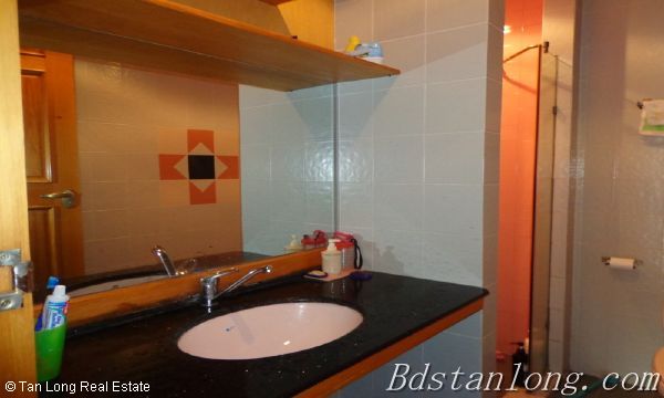 Large and nice apartment for rent in Thang Long International Village 2