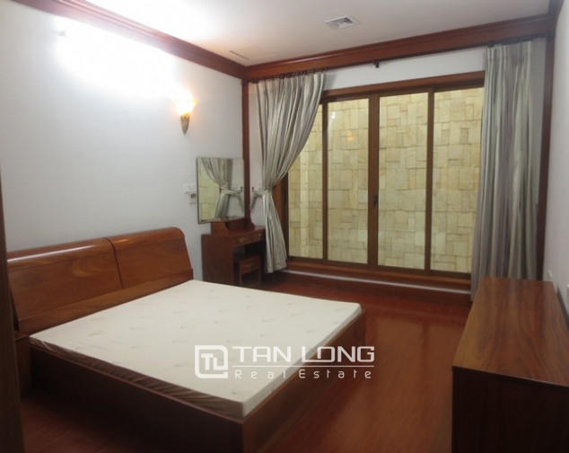 Large house for lease in Yet Kieu lane, 5 bedrooms, $2000/month 5