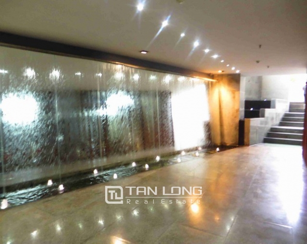 Large office in Ba Dinh district, Hanoi for lease 4