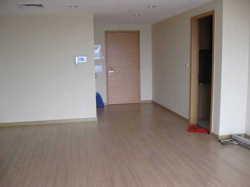 Leasing 3 bedroom apartment in Sky City Tower, Lang Ha, Dong Da district