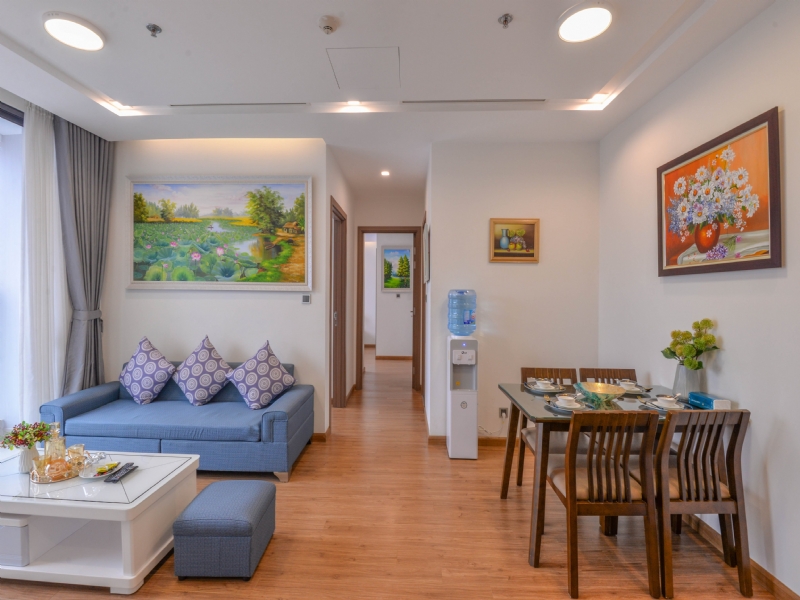 Lively apartment for rent in Vinhomes Metropolis Ba Dinh 2