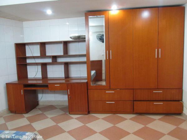 Lovely 1 bedroom apartment for rent in Ham Long, Hoan Kiem, Ha Noi 4