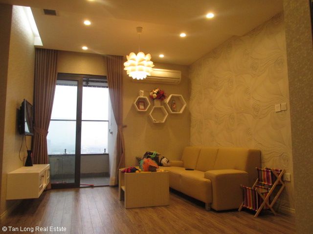 Lovely apartment for rent in Starcity Le Van Luong 3