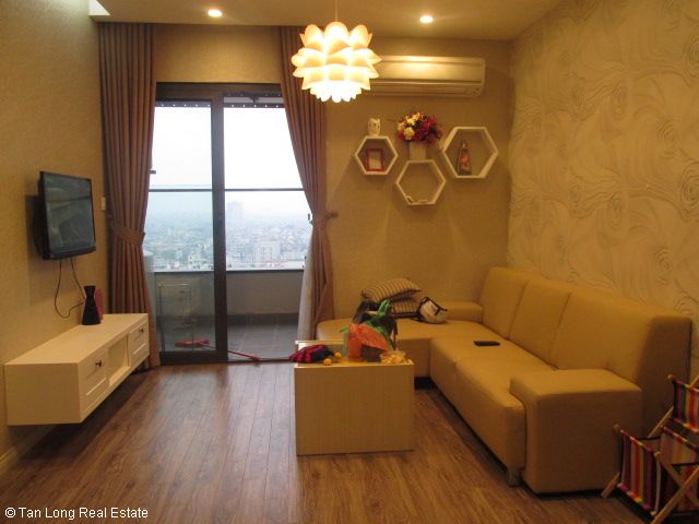 Lovely apartment for rent in Starcity Le Van Luong 4