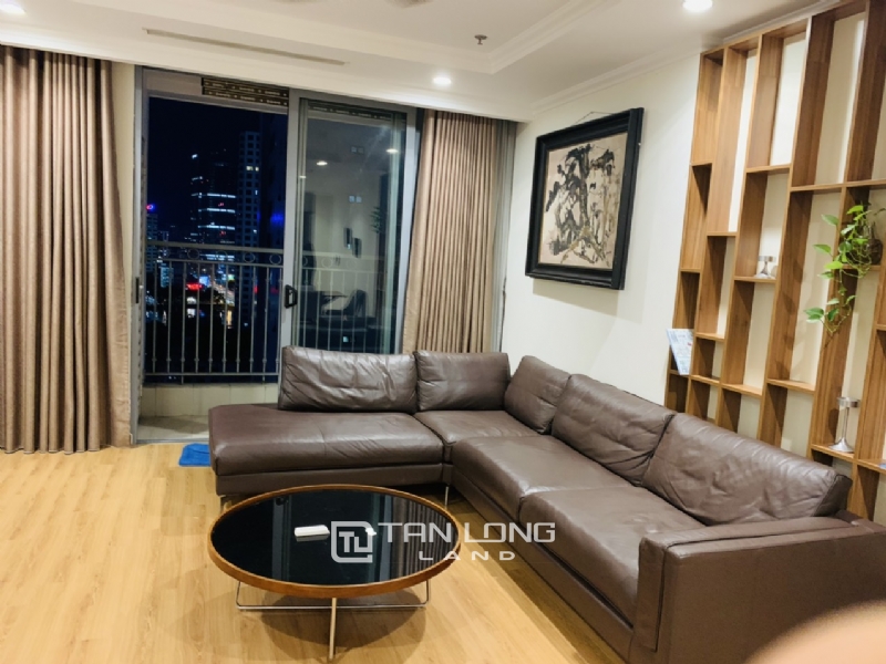 Lovely Full-Furnished 3BRs for Rent in Nguyen Chi Thanh street 3