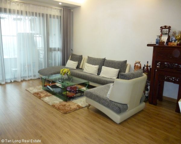Lovely fully furnished apartment for rent in Starcity Le Van Luong 2