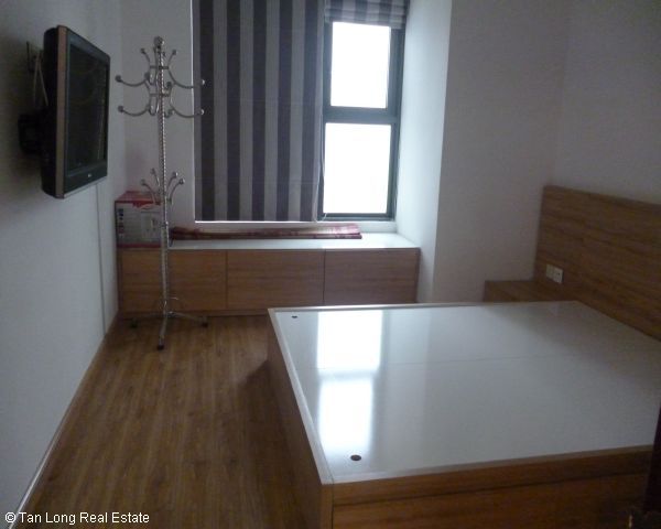 Lovely fully furnished apartment for rent in Starcity Le Van Luong 7