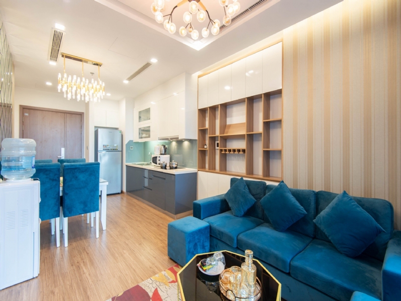 Luxurious 1-bedroom apartment in M2 Vinhomes Metropolis for rent 1