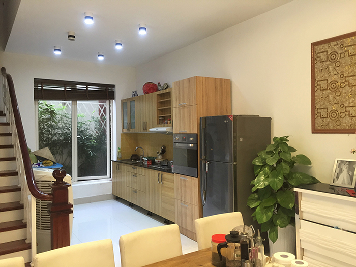 Luxurious 3 bedrooms villa for rent in Anh Dao, Vinhomes, Long Bien dis