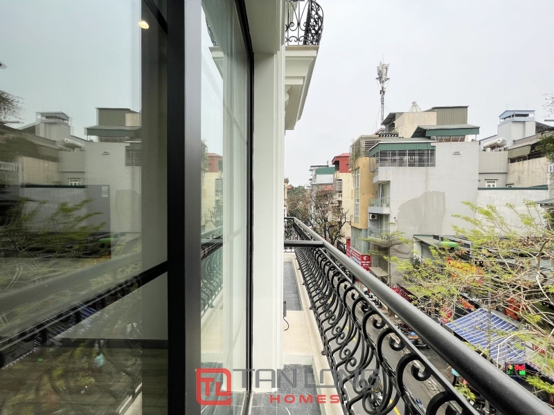 Luxurious and charming nice view 2 bedroom apartment in Yen Phu to rent. 1