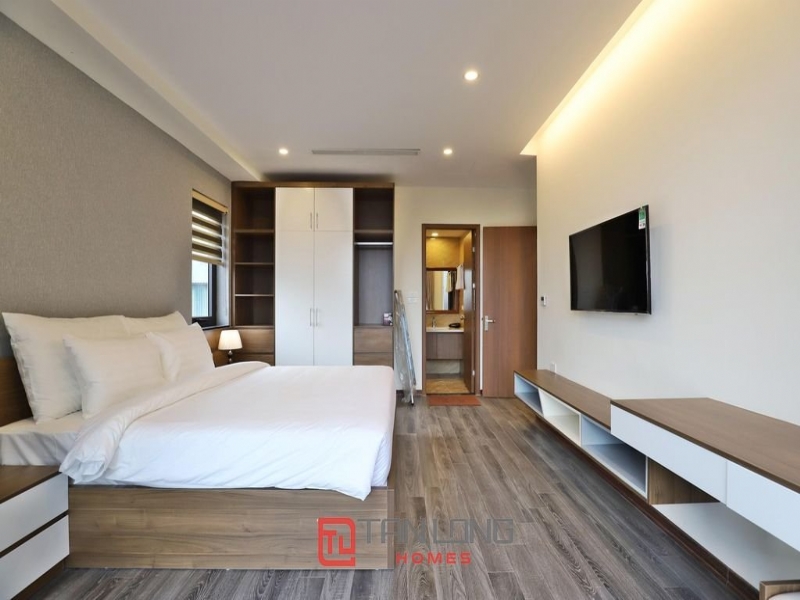 Luxury 02 bedroom apartment for lease in Tay Ho street 17