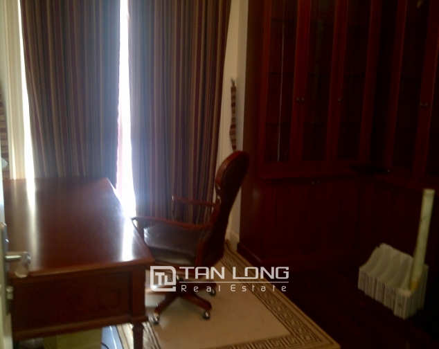 Luxury 3 bedroom apartment for lease in The Manor, Nam Tu Liem district, Hanoi 1