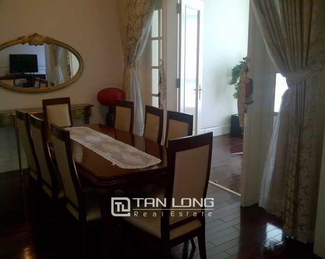 Luxury 3 bedroom apartment for lease in The Manor, Nam Tu Liem district, Hanoi 5