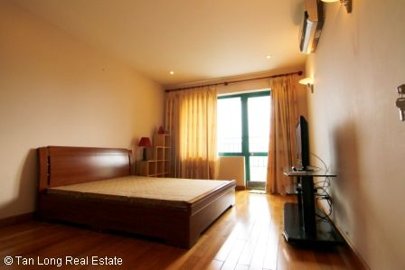 Luxury and warm apartment with 2 nice bedrooms and 2 bathrooms in Kinh Do Buiding, 93 Lo Duc Str, Hai Ba Trung Dist 2