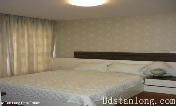 Luxury apartment for rent in Star Tower Hanoi. 10