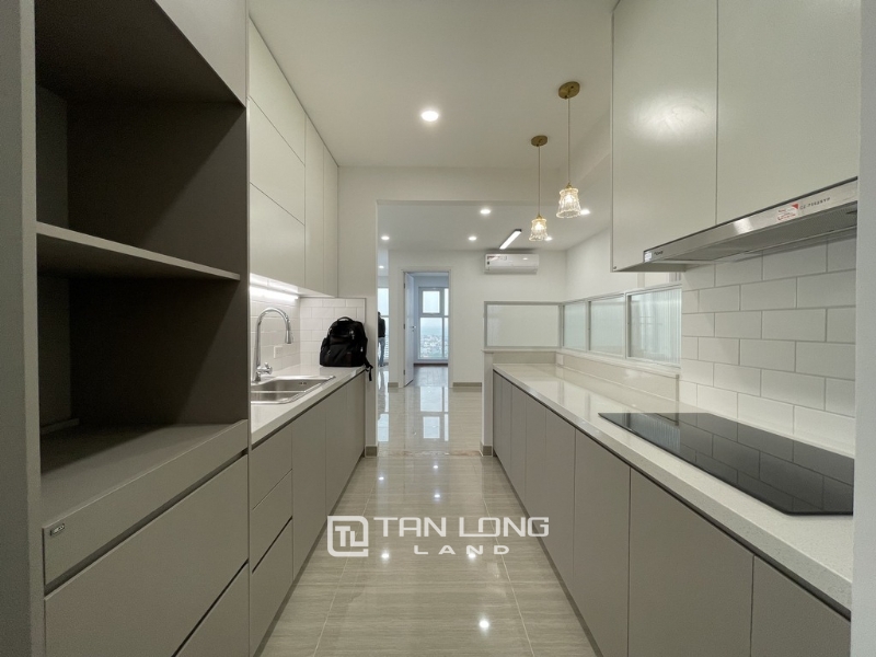 Luxury apartment for rent with basic furniture at The Link Ciputra 9
