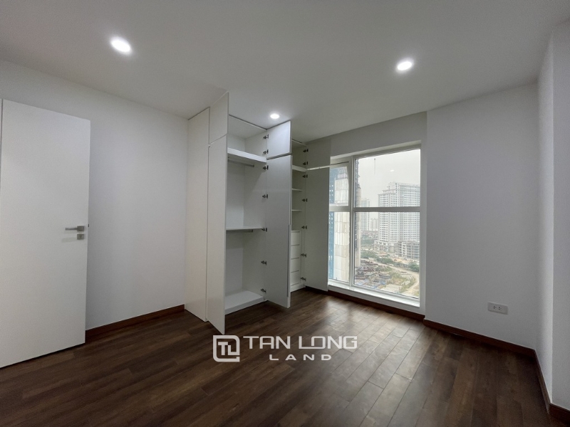 Luxury apartment for rent with basic furniture at The Link Ciputra 21