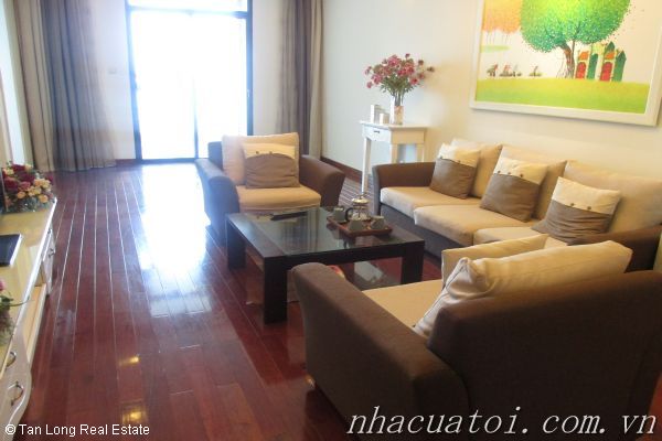 Luxury apartment rental in Vincom Ba Trieu 1