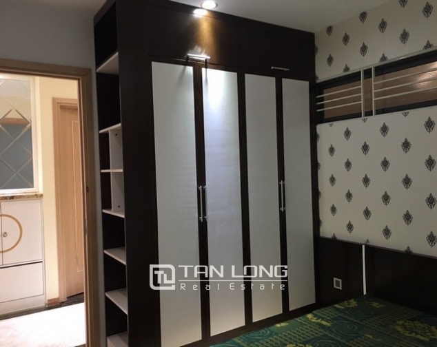 Luxury apartment with 3 bedrooms for lease in Thang Long Number One 9