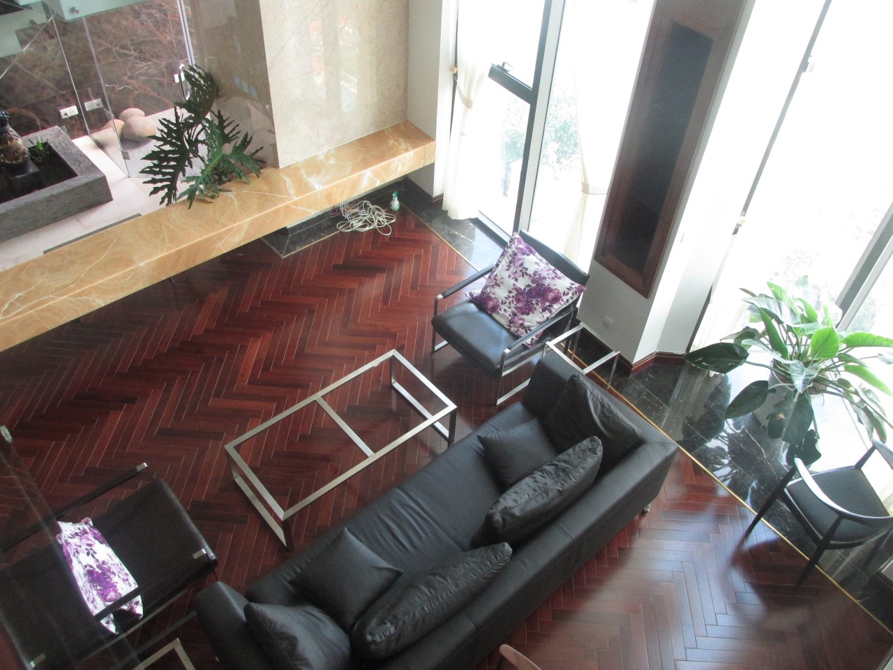 Luxury duplex apartment for rent in Hoang Thanh Tower, Hai Ba Trung district, Hanoi