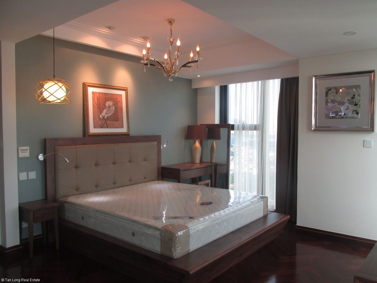 Luxury duplex apartment for rent in Hoang Thanh Tower, Hai Ba Trung district, Hanoi 8
