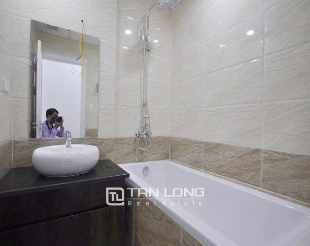 Luxury serviced apartments and modern for lease in Tran Thai Tong str., Cau Giay dist., Hanoi. 5
