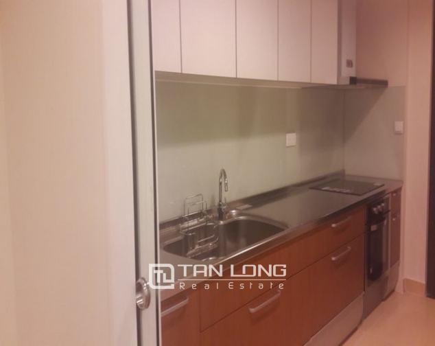 Majestic apartment in Hoang Thanh Tower, Hai Ba Trung  district, Hanoi for rent 3