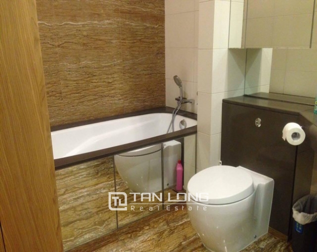 Majestic  apartments in Indochina, West  tower, Cau Giay district, Hanoi for rent 5