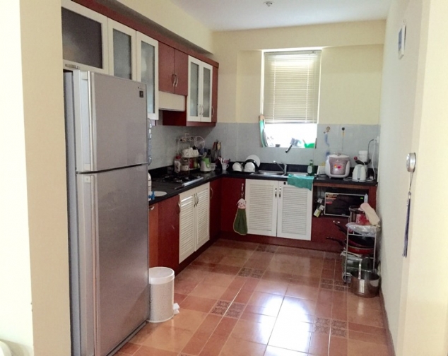 Middle floor apartment with 3 bedroom in 29T1 Trung Hoa Nhan Chinh urban for lease 5