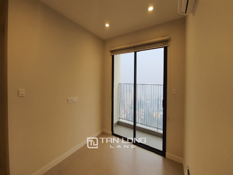Moden 2-bedroom apartment for rent in Kosmo Tay Ho, Ha Noi 2