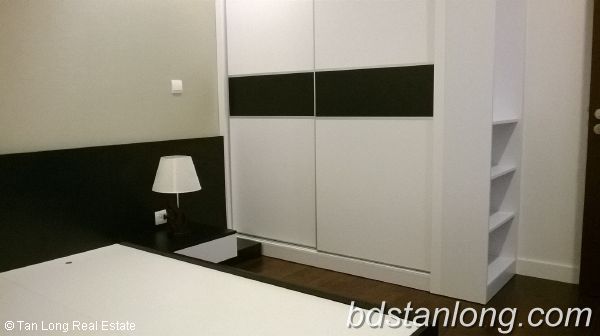 Modern 02 bedrooms apartment for rent in Lancaster Building, Nui Truc, Ba Dinh Dist 7