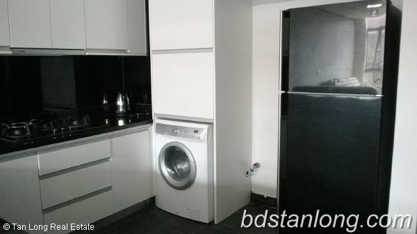 Modern 02 bedrooms apartment for rent in Lancaster Building, Nui Truc, Ba Dinh Dist 8