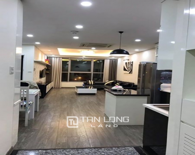 Modern 3- bedroom apartment for lease in Thang Long Number 01! 2