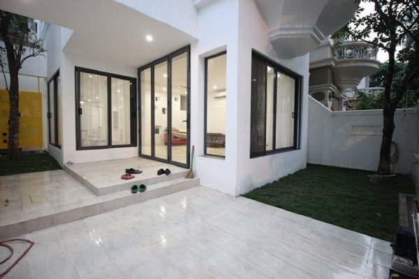 Modern 5BRs villa for rent in T4 Ciputra