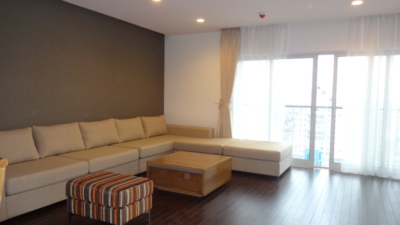 Modern and luxurious 04 bedrooms apartment for rent in Lancaster Building, Nui Truc, Ba Dinh Dict. 