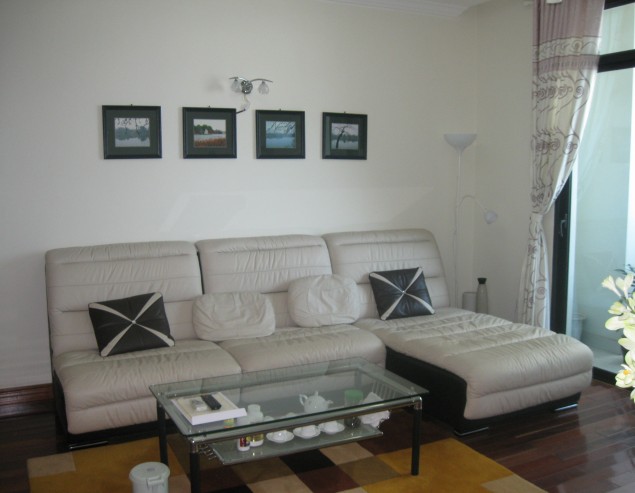 Modern apartment with 2 bedrooms for lease in Vincom Ba Trieu, Hai Ba Trung district