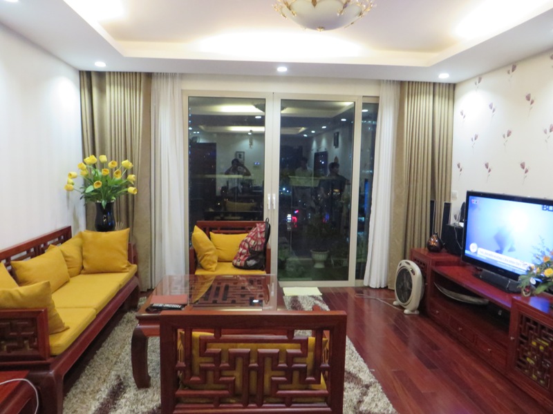 Modern apartment with 3 bedroom for rent in Tower B Mandarin Gadern, Cau Giay, Hanoi