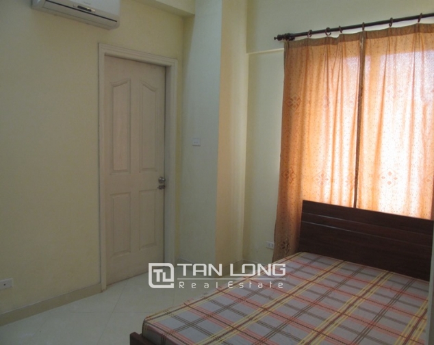 Modern apartment with 3 bedrooms in De La Thanh for rent 7