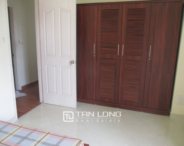 Modern apartment with 3 bedrooms in De La Thanh for rent 8