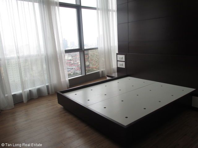 Modern fully furnished 3 bedroom apartment for rent at Eurowindow Multi Complex, Tran Duy Hung street, Cau Giay district 4