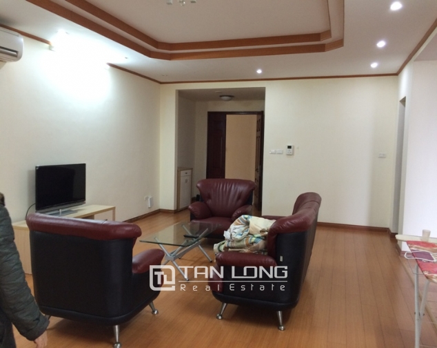 N05 Hoang Dao Thuy: 3 bedroom apartment in 25T1 for rent 2